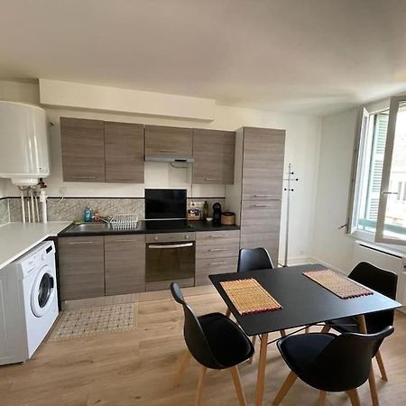 Appartement Avec Terrasse, Parking Gratuit ペリグー エクステリア 写真